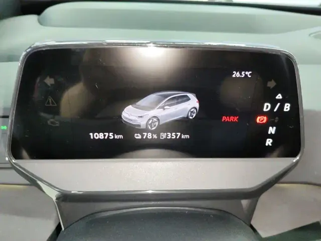 Volkswagen ID.3 — Фото автомобиля 11