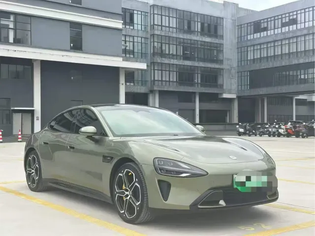 Xiaomi SU7 — Фото автомобиля 3