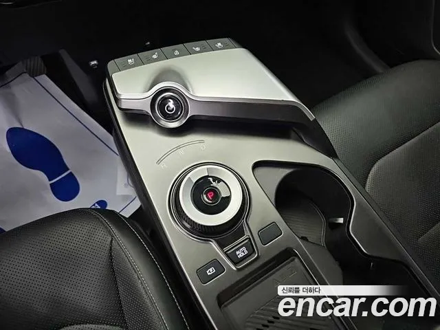 Kia EV6 — Фото автомобиля 8