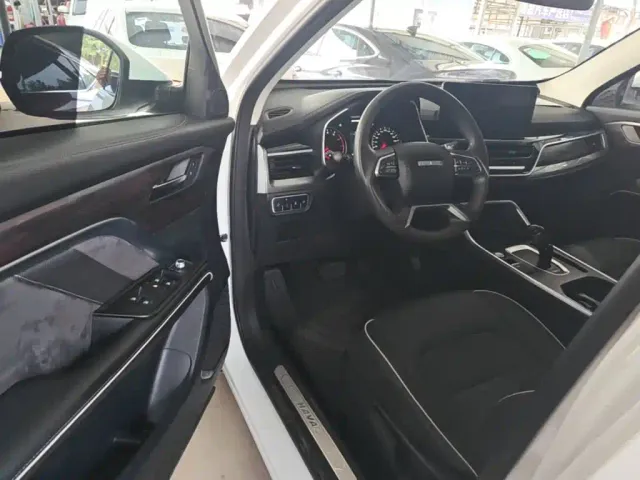Haval H6 — Фото автомобиля 14