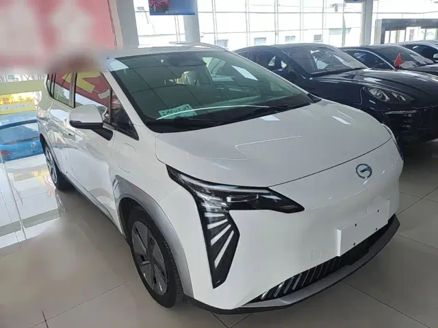 GAC Aion Y — Фото автомобиля 3