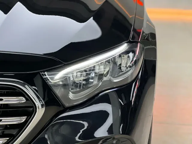Mercedes-Benz E-Class — Фото автомобиля 16