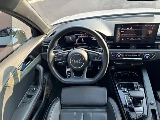 Audi A4L — Фото автомобиля 5