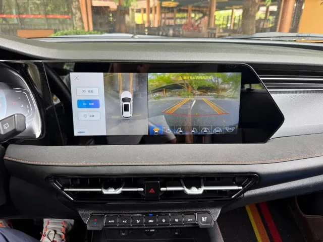 Changan X7 Plus — Фото автомобиля 19
