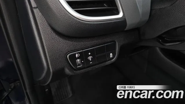 Kia Seltos Бензин 1.6 турбо 2WD — Фото автомобиля 28