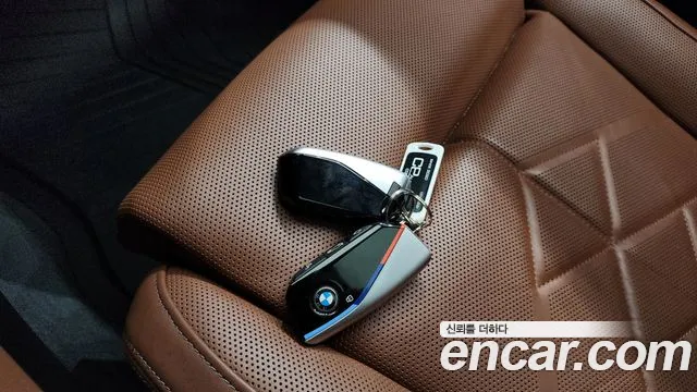 BMW 5-Series 5 серия (G60) 530i xDrive M Sport — Фото автомобиля 15