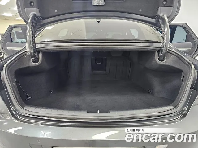Hyundai Grandeur Новый Grandeur IG — Фото автомобиля 18
