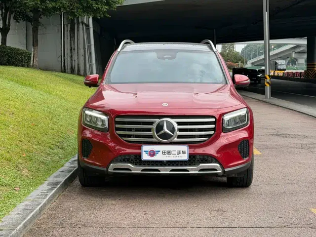 Mercedes-Benz GLB-Class — Фото автомобиля 2