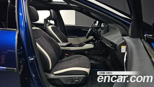 Kia EV6 — Фото автомобиля 25