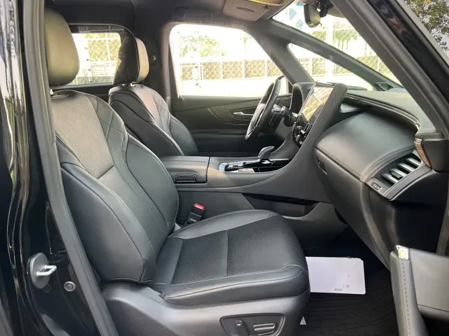 Toyota Vellfire — Фото автомобиля 12