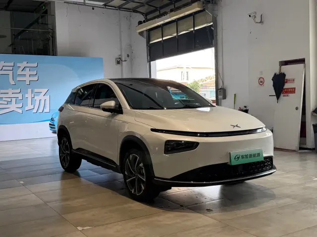 Xpeng G3 — Фото автомобиля 3