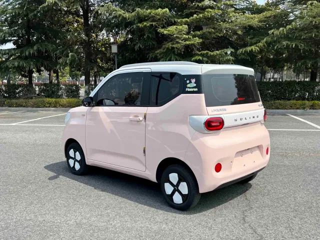 Wuling Hongguang Mini EV — Фото автомобиля 4