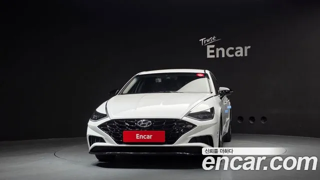 Hyundai Sonata — Фото автомобиля 3