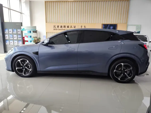 BYD Seal 06 GT — Фото автомобиля 7