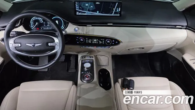Genesis GV70 — Фото автомобиля 10
