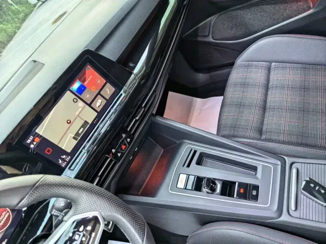 Volkswagen Golf GTI — Фото автомобиля 17