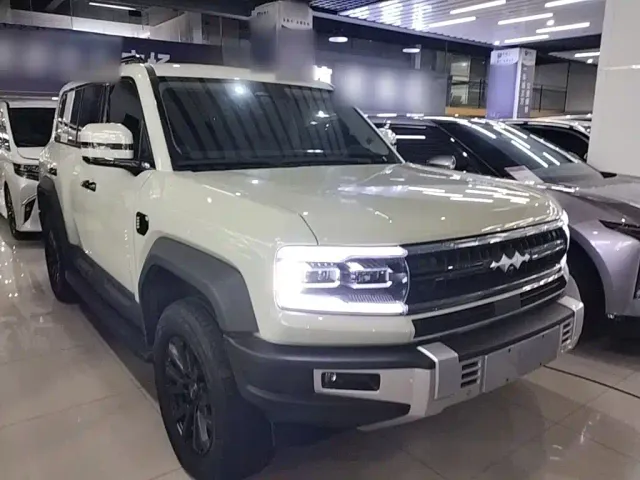 BYD FangChengBao Leopard 5 — Фото автомобиля 3