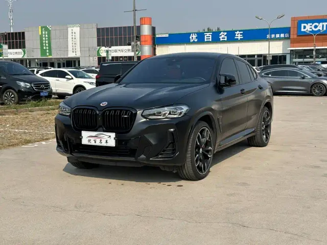 Фотография автомобиля — BMW X4 M40i