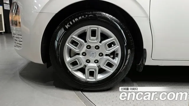 Hyundai Staria Staria Карго 5 мест — Фото автомобиля 5