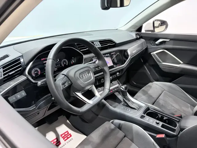 Audi Q3 — Фото автомобиля 14