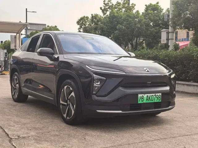 Nio EC6 — Фото автомобиля 3