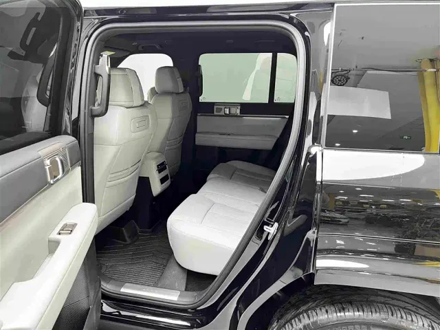 BYD FangChengBao Titanium 7 — Фото автомобиля 7