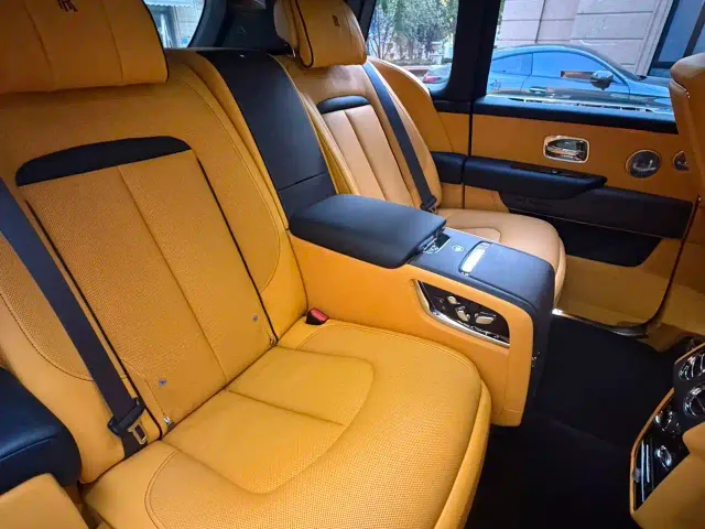 Rolls-Royce Cullinan — Фото автомобиля 5