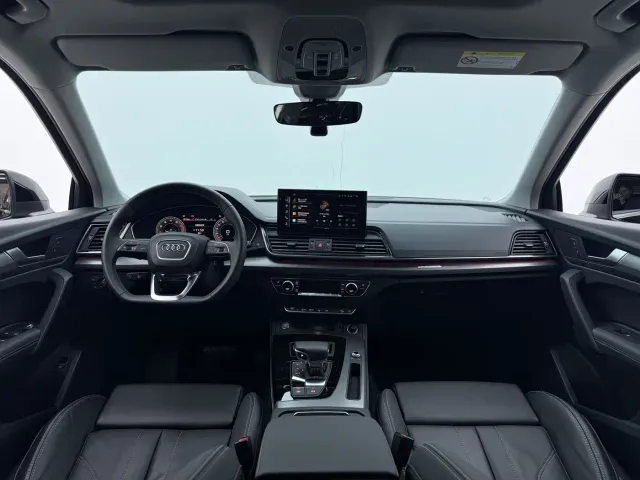Audi Q5L — Фото автомобиля 18