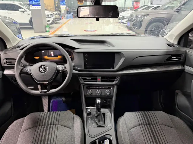 Volkswagen Tharu — Фото автомобиля 7
