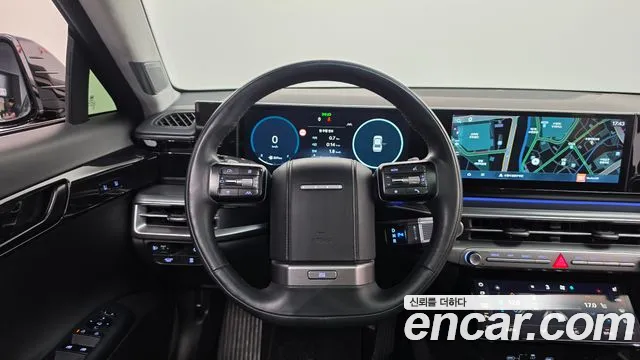 Hyundai Grandeur Grandeur (GN7) 2.5 Бензин 2WD — Фото автомобиля 12