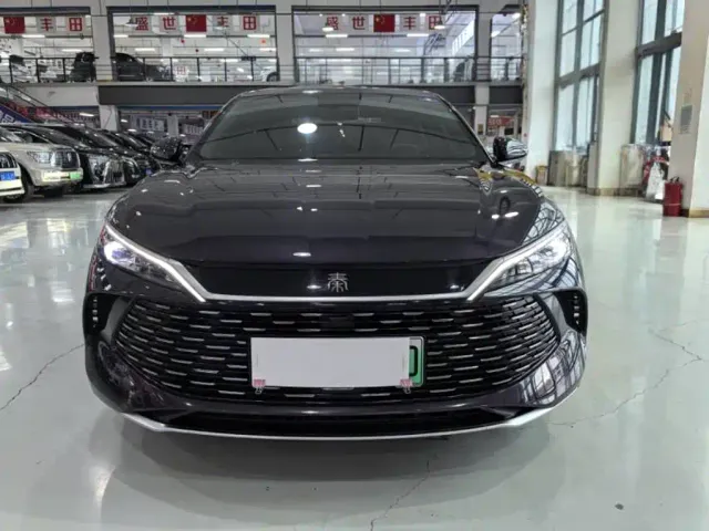 BYD Qin L — Фото автомобиля 2