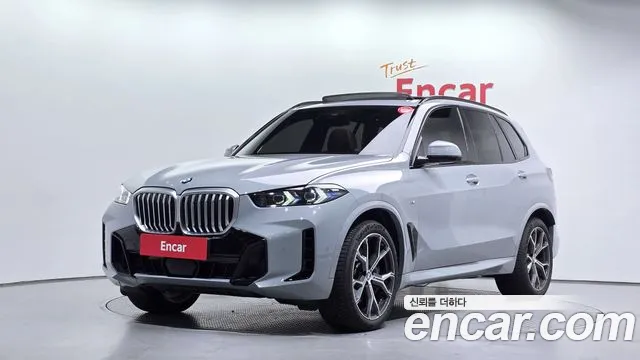 Фотография автомобиля — BMW X5 G05