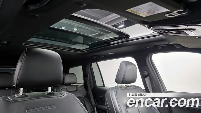 Jeep Cherokee Grand Cherokee(WL) L 3.6 Overland — Фото автомобиля 17