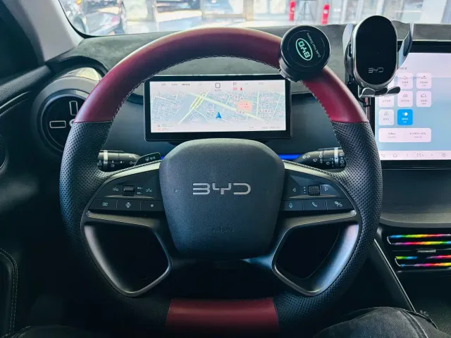 BYD Seal 05 DM-i — Фото автомобиля 21