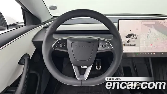 Tesla Model 3 — Фото автомобиля 19