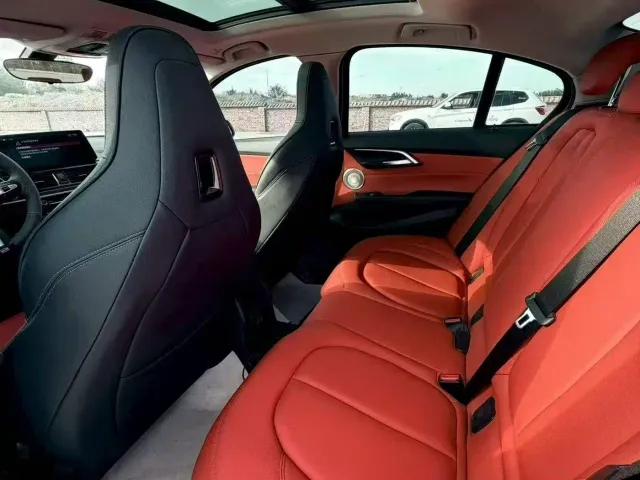 BMW 1 Series — Фото автомобиля 6