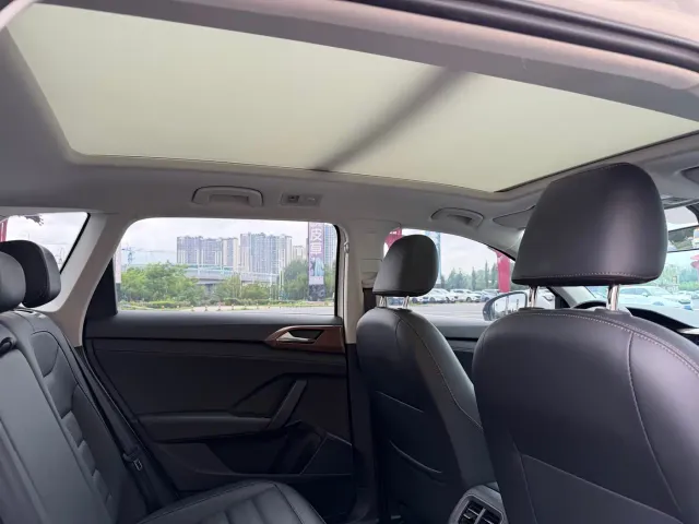 Volkswagen Tharu — Фото автомобиля 16