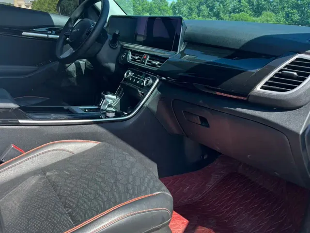 Kia Seltos — Фото автомобиля 11