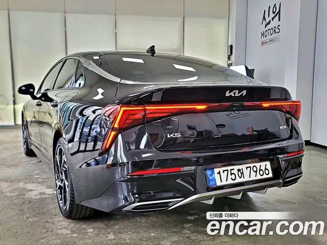 Kia K5 Signature — Фото автомобиля 2