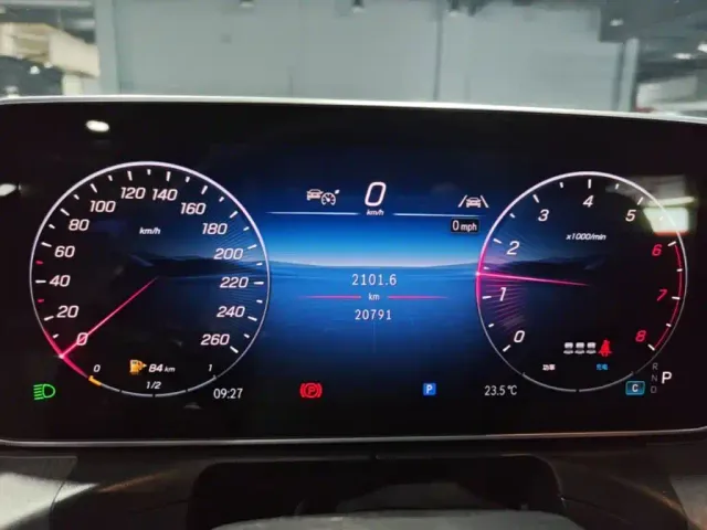 Mercedes-Benz C-Class — Фото автомобиля 11