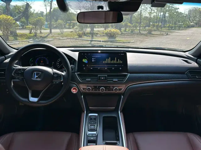 Honda Inspire — Фото автомобиля 9