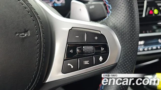 BMW 5 Series G30 — Фото автомобиля 29