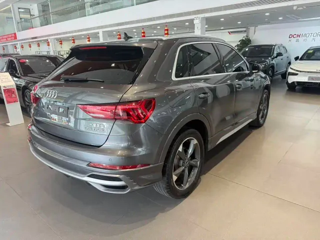 Audi Q3 — Фото автомобиля 4