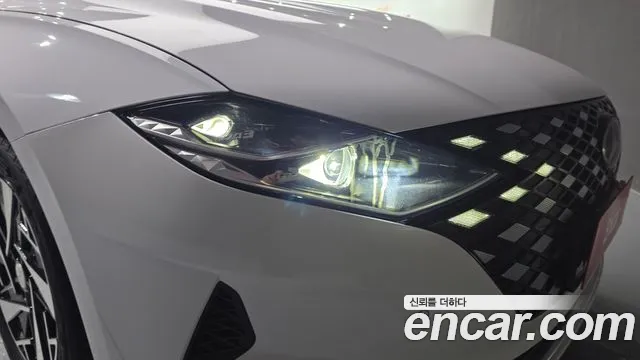 Hyundai Grandeur (New) Hybrid — Фото автомобиля 7