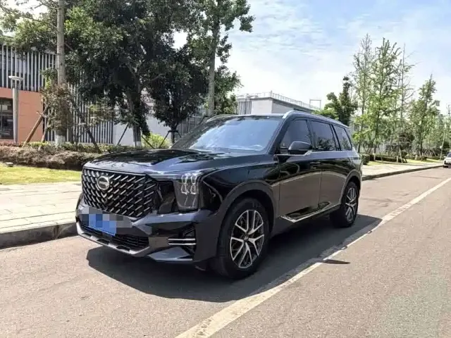 Фотография автомобиля — GAC Trumpchi GS8