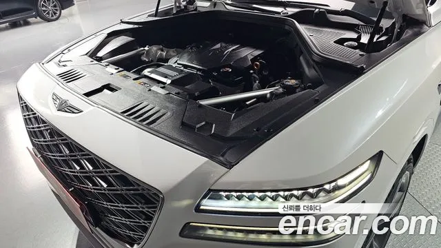 Genesis GV80 — Фото автомобиля 6