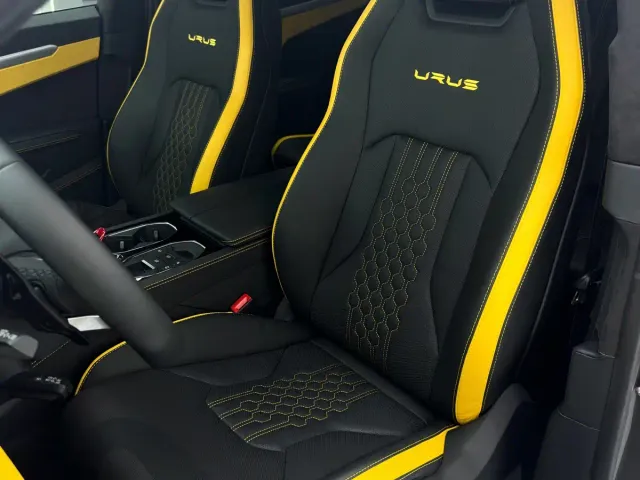 Lamborghini Urus — Фото автомобиля 25