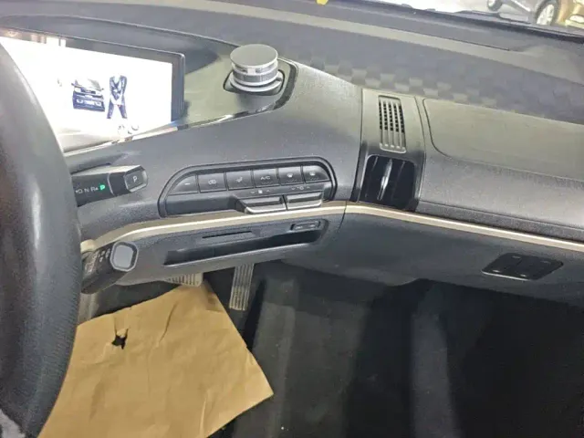 Baojun KiWi EV — Фото автомобиля 12