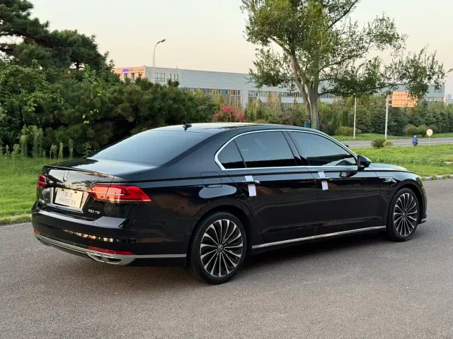 Volkswagen Phideon — Фото автомобиля 4