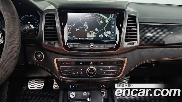 KG_Mobility_Ssangyong Rexton Новый Rexton Sport Khan Дизель 2.2 2WD — Фото автомобиля 14